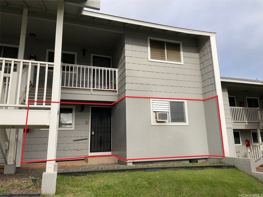 GROUND FLOOR, SINGLE STORY townhome! One assigned, corner - Beach Condo for sale in Pearl City, Hawaii on Beachhouse.com