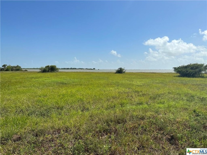 MUST SEE!! WATERFRONT residential lot located on Carancahua Bay! - Beach Lot for sale in Palacios, Texas on Beachhouse.com