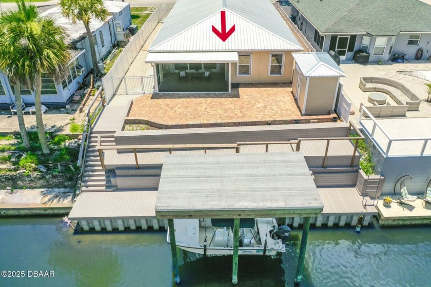 This home is better than new, and is a fisherman's dream-home - Beach Home for sale in Edgewater, Florida on Beachhouse.com