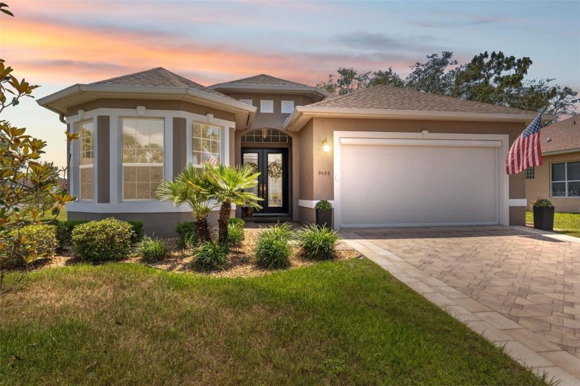 Welcome to Glen Lakes and the lifestyle you deserve! Enter - Beach Home for sale in Weeki Wachee, Florida on Beachhouse.com