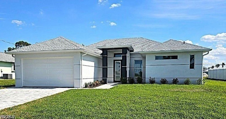 Beautiful Constructed Pool home the Lago Model. Home is located - Beach Home for sale in Cape Coral, Florida on Beachhouse.com