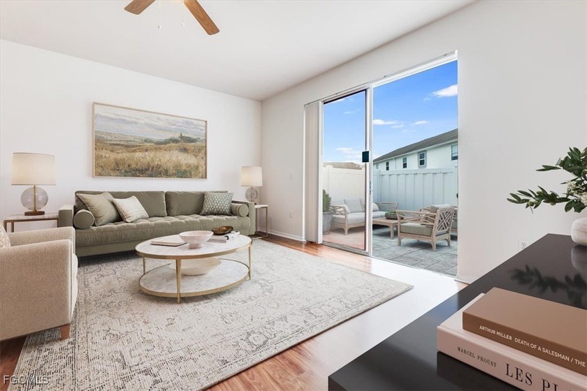 Welcome to Forest Lake Townhomes, a beautifully maintained and - Beach Townhome/Townhouse for sale in Fort Myers, Florida on Beachhouse.com