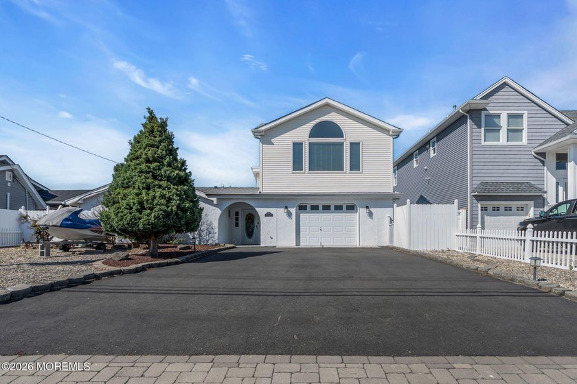 Beautiful waterfront home located in the desirable Snug Harbor - Beach Home for sale in Toms River, New Jersey on Beachhouse.com