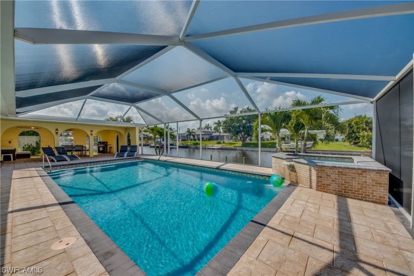 Welcome to your dream vacation home in Cape Coral, FL! This - Beach Home for sale in Cape Coral, Florida on Beachhouse.com