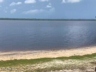 Multiple lots ready for you to come and make it your home. THREE - Beach Lot for sale in Edenton, North Carolina on Beachhouse.com