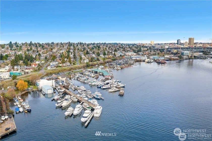 Become a member in this new coop boating community on the lake! - Beach Lot for sale in Seattle, Washington on Beachhouse.com