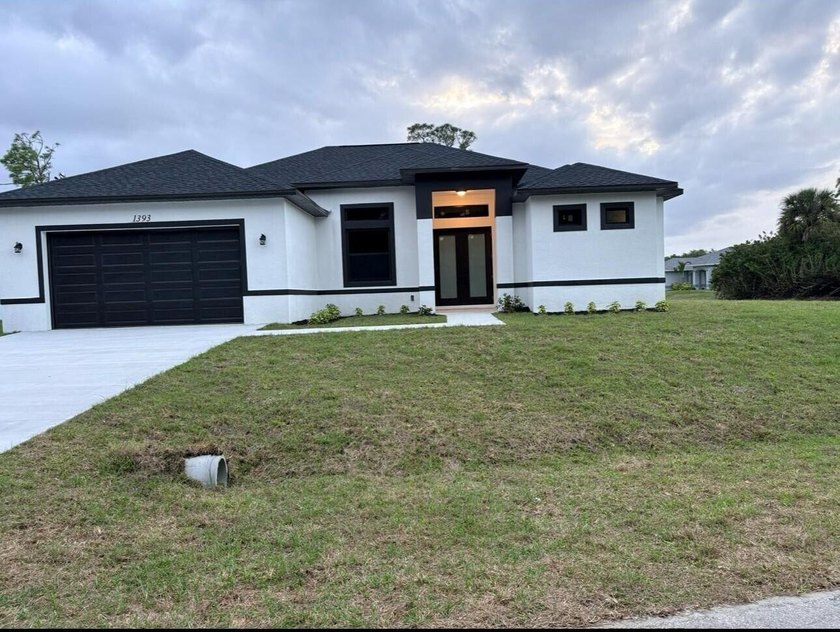 Welcome to this beautifully upgraded Angelica model situated on - Beach Home for sale in North Port, Florida on Beachhouse.com