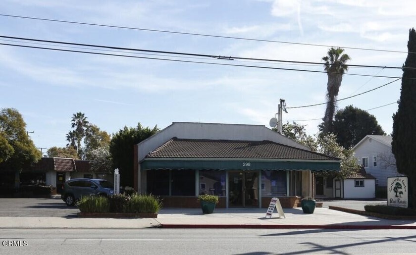 BEST LOCATION IN TOWN for walk-in traffic and ideal for  retail - Beach Commercial for sale in Ventura, California on Beachhouse.com