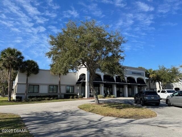 29,400 sf corner building only. 29,400 sf of office, retail or - Beach Commercial for sale in Ormond Beach, Florida on Beachhouse.com