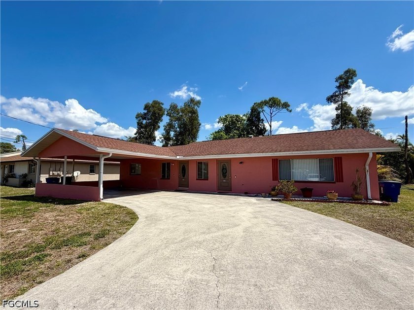 Excellent investment opportunity in the highly sought-after San - Beach Home for sale in Fort Myers, Florida on Beachhouse.com