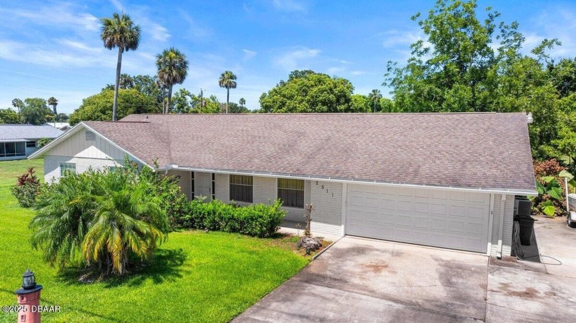 Endless Potential Awaits! Property has not flooded. This - Beach Home for sale in South Daytona, Florida on Beachhouse.com