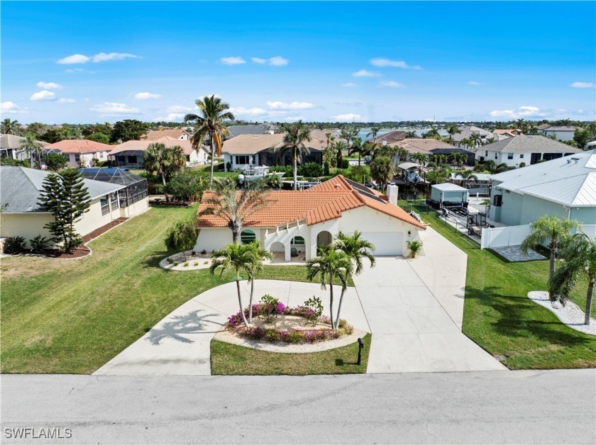 Welcome to this completely renovated Waterfront GEM now - Beach Home for sale in Fort Myers, Florida on Beachhouse.com