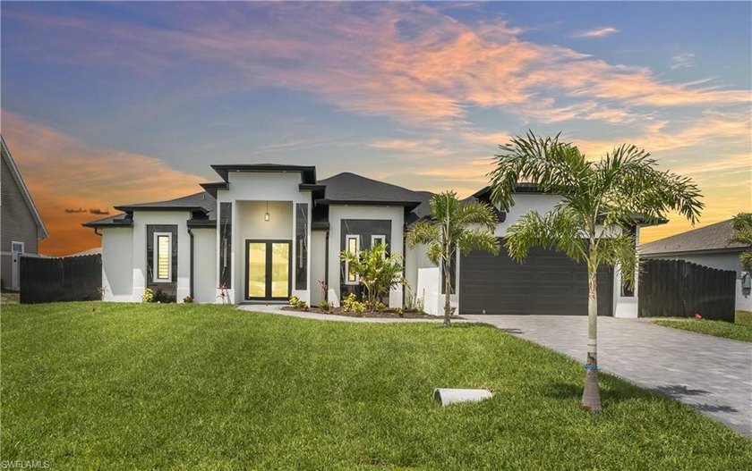 New Beautiful Modern Construction in the Heart of Cape Coral FL - Beach Home for sale in Cape Coral, Florida on Beachhouse.com