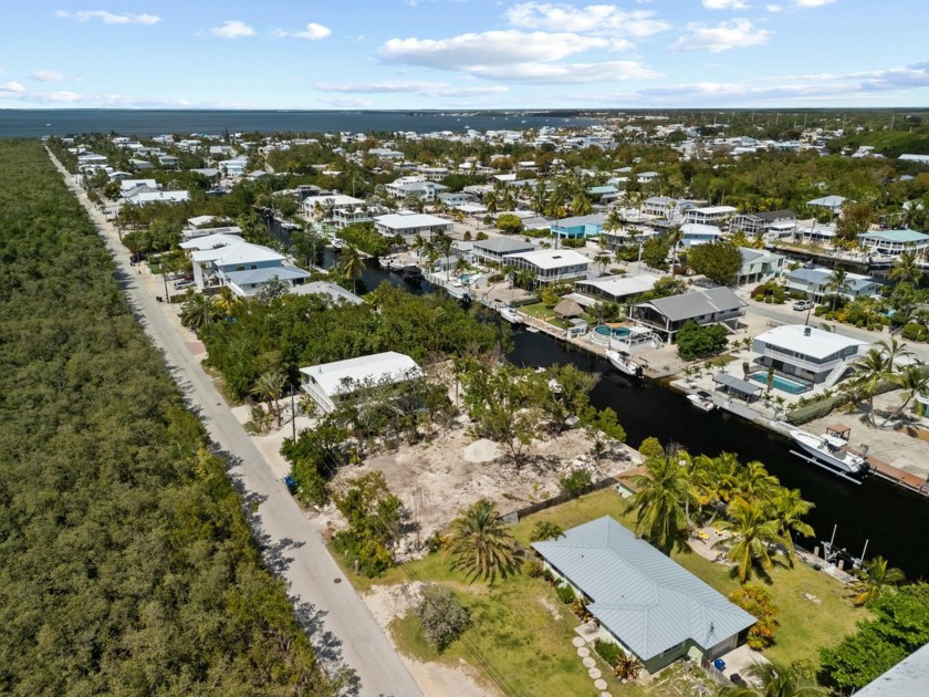 Spectacular 9900SQFT+- with approved permit! Scarified with - Beach Lot for sale in Key Largo, Florida on Beachhouse.com