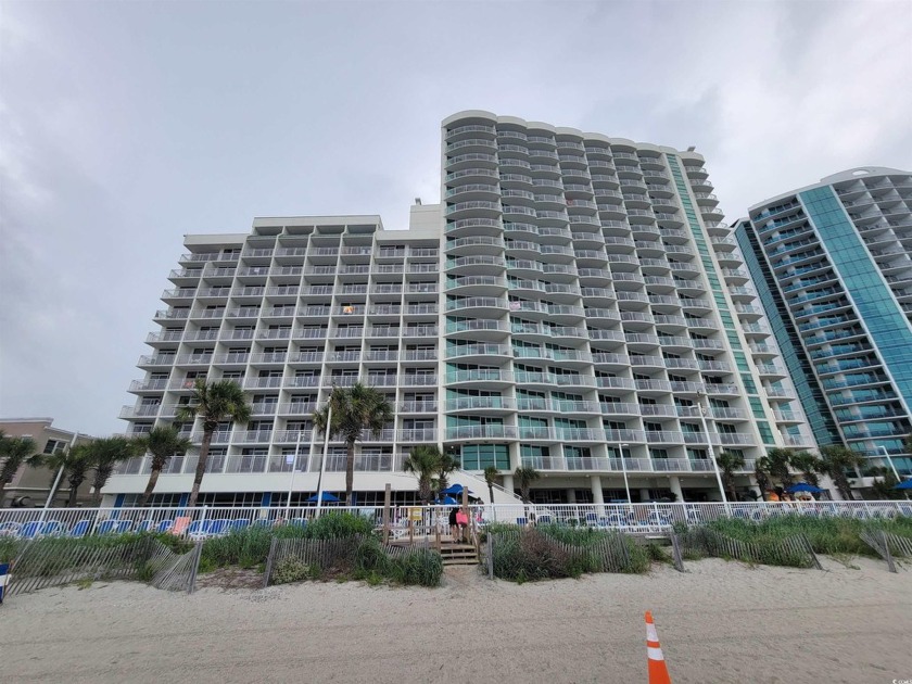 Gorgeous 1 bedroom and 1 full bathroom, fully furnished - Beach Condo for sale in Myrtle Beach, South Carolina on Beachhouse.com