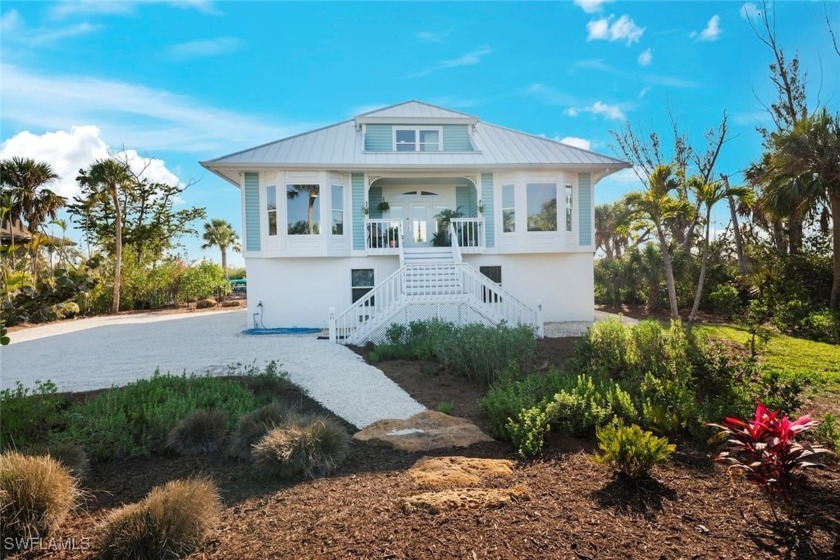 Gulf Views and Stunning Sunsets can be yours!! Welcome to your - Beach Home for sale in Sanibel, Florida on Beachhouse.com