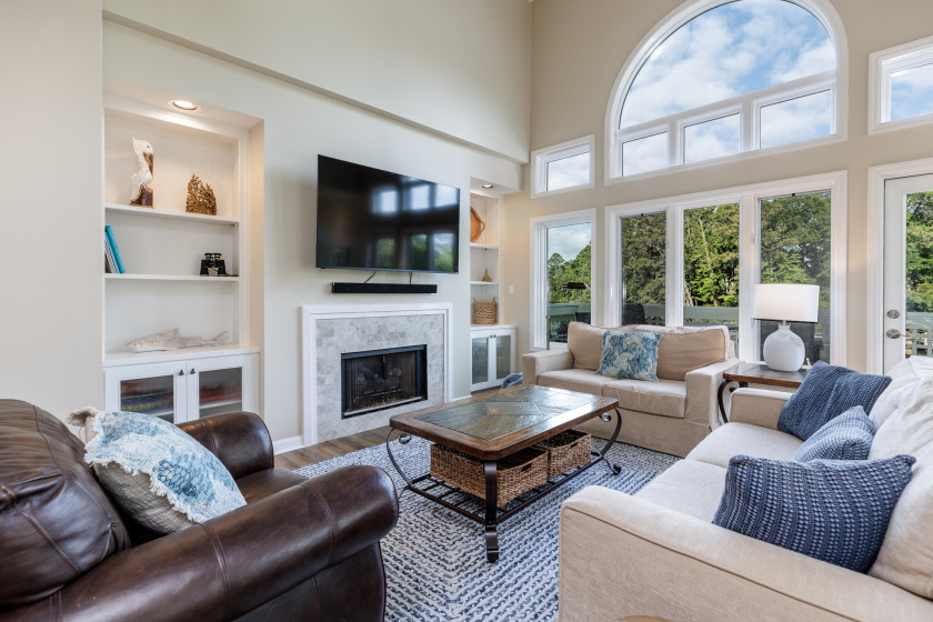 7643 Huntington 4 Bed, 4 Bath, Lagoon Views, Sleeps - Beach Vacation Rentals in Hilton Head Island, South Carolina on Beachhouse.com