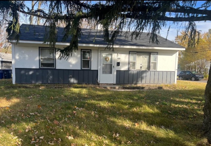 Welcome to Michigan City  this one floor ranch makes life easier - Beach Home for sale in Michigan City, Indiana on Beachhouse.com