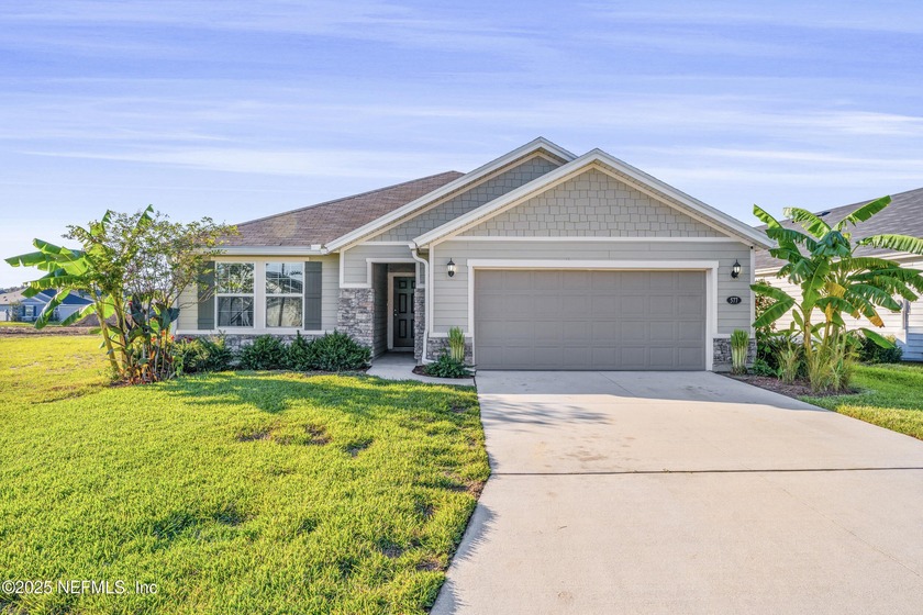 Welcome to your next home! This stunning 4-bedroom, 2-bath - Beach Home for sale in Jacksonville, Florida on Beachhouse.com
