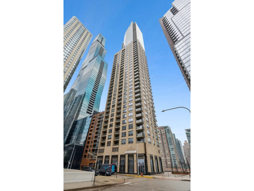 Welcome to The Regatta in coveted Lakeshore East! This - Beach Condo for sale in Chicago, Illinois on Beachhouse.com