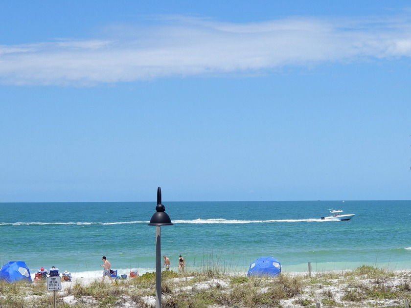 Pass a Grille Beach Views Sleeps - Beach Vacation Rentals in St. Pete Beach, Florida on Beachhouse.com
