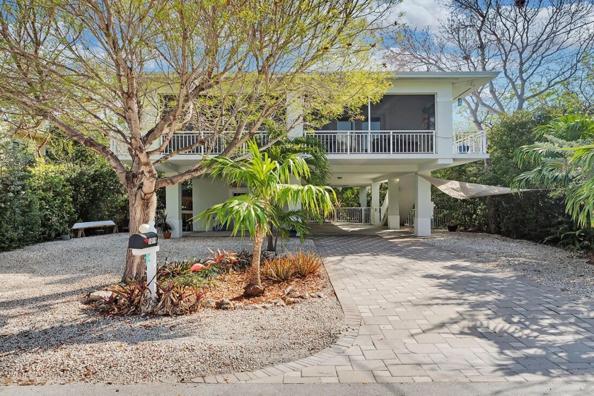 Key Largo Beauty - Spacious 3-Bedroom, 3-Bath Retreat! Welcome - Beach Home for sale in Key Largo, Florida on Beachhouse.com