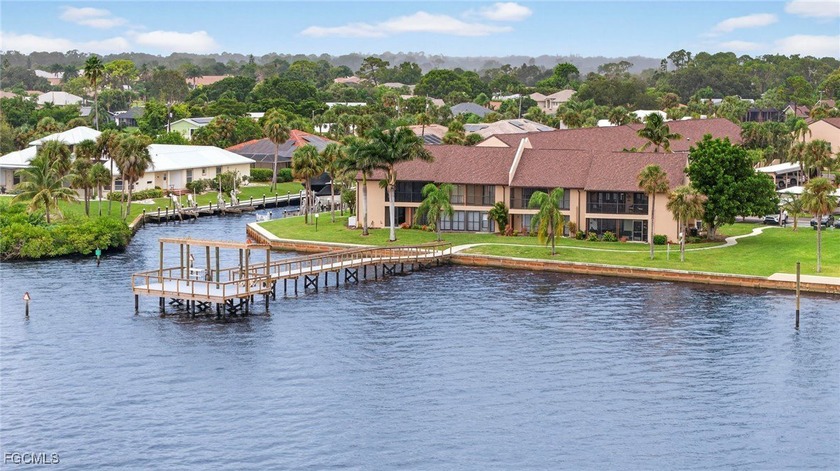 Welcome to this stunning 2-bedroom, 2-bath condo with a - Beach Condo for sale in North Fort Myers, Florida on Beachhouse.com