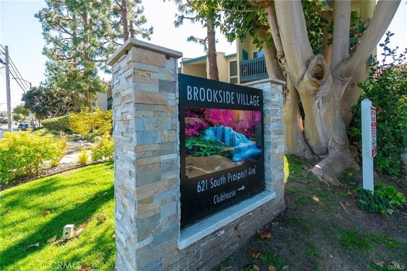 Relax and unwind in this charming and peaceful end unit condo - Beach Condo for sale in Redondo Beach, California on Beachhouse.com