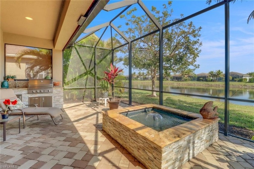 BEST VALUE IN VALENCIA BONITA. FURNISHED TURNKEY long lakefront - Beach Home for sale in Bonita Springs, Florida on Beachhouse.com