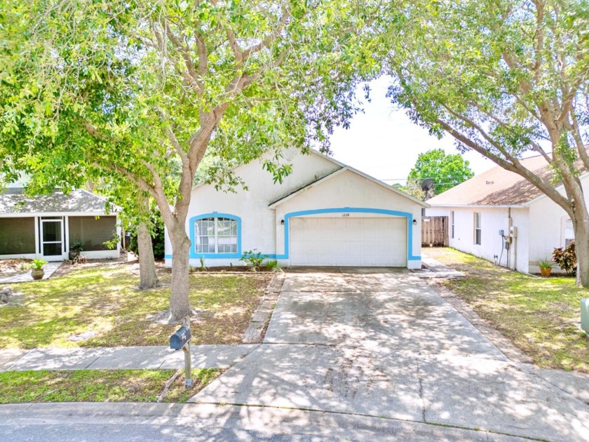 Wonderful 3 bedroom 2 bath home located in the desirable - Beach Home for sale in Melbourne, Florida on Beachhouse.com