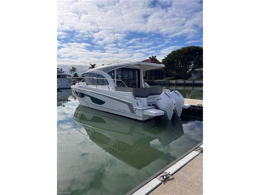 49' LOA Floating Bellingham docks Concrete LIVEABOARD Dock - Beach Lot for sale in Marco Island, Florida on Beachhouse.com