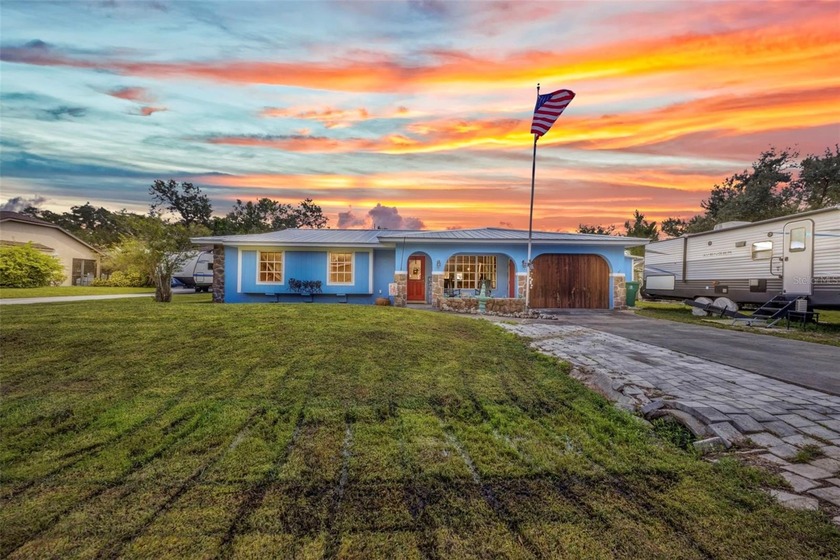 Welcome to this charming 3-bedroom, 2-bathroom single-family - Beach Home for sale in Port Charlotte, Florida on Beachhouse.com