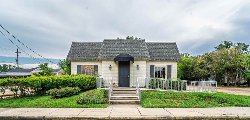 Build-to-Suit Opportunity in Downtown Houma's Medical District! - Beach Commercial for sale in Houma, Louisiana on Beachhouse.com