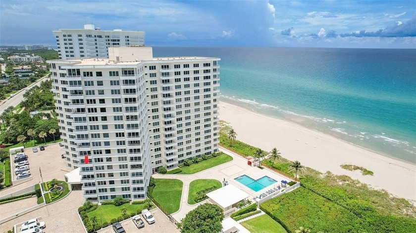 Spectacularly Renovated Oceanfront Condo with Panoramic Views - Beach Condo for sale in Boca Raton, Florida on Beachhouse.com