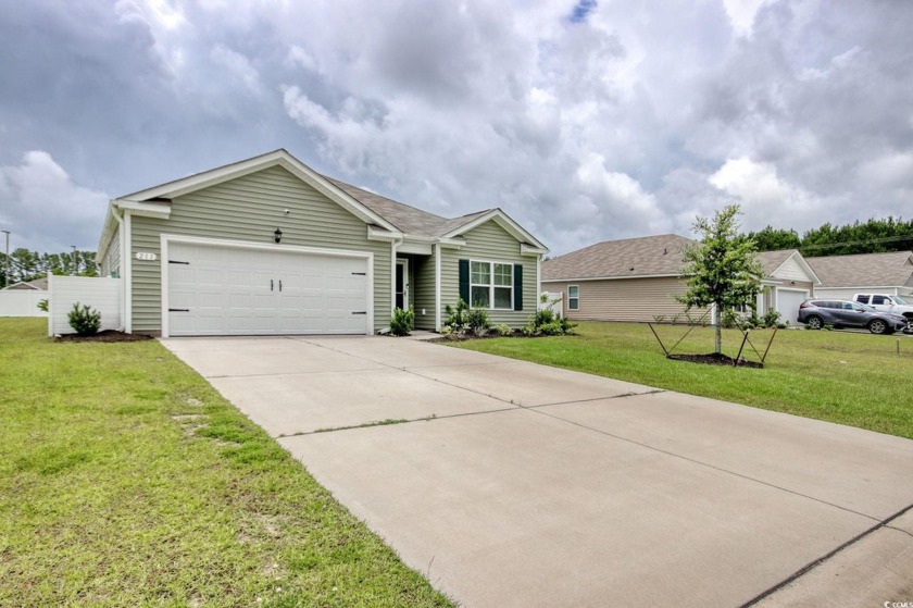 Welcome to 211 Seasons Trace Loop, a beautiful single-level Cali - Beach Home for sale in Longs, South Carolina on Beachhouse.com