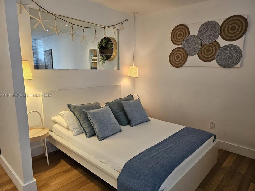 Fully renovated apartment located in the center of Miami Beach - Beach Condo for sale in Miami Beach, Florida on Beachhouse.com