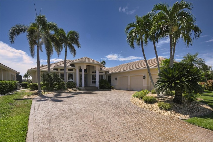 Looking for a luxury waterfront home in PGI with a unique - Beach Home for sale in Punta Gorda, Florida on Beachhouse.com