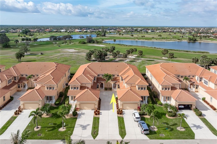 **SPACIOUS VIZCAYA CONDO W/PRIVATE 2-CAR GARAGE & GOLF COURSE - Beach Condo for sale in Punta Gorda, Florida on Beachhouse.com