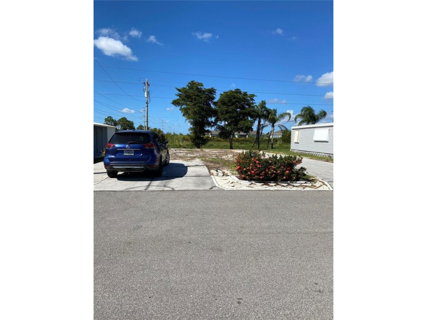 Beautiful Lot in the very desirable Tamiami Village!  This 50 x - Beach Lot for sale in North Fort Myers, Florida on Beachhouse.com