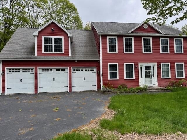 Back on Market due to buyer financing!!

Plenty of room here! - Beach Home for sale in Saco, Maine on Beachhouse.com