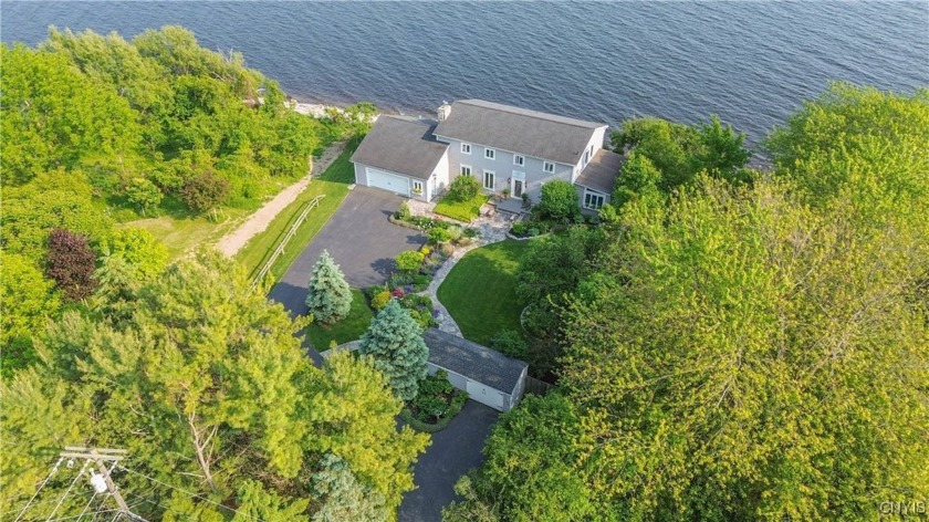 Your Lakefront paradise straight out of HGTV awaits! Do not miss - Beach Home for sale in Brownville, New York on Beachhouse.com