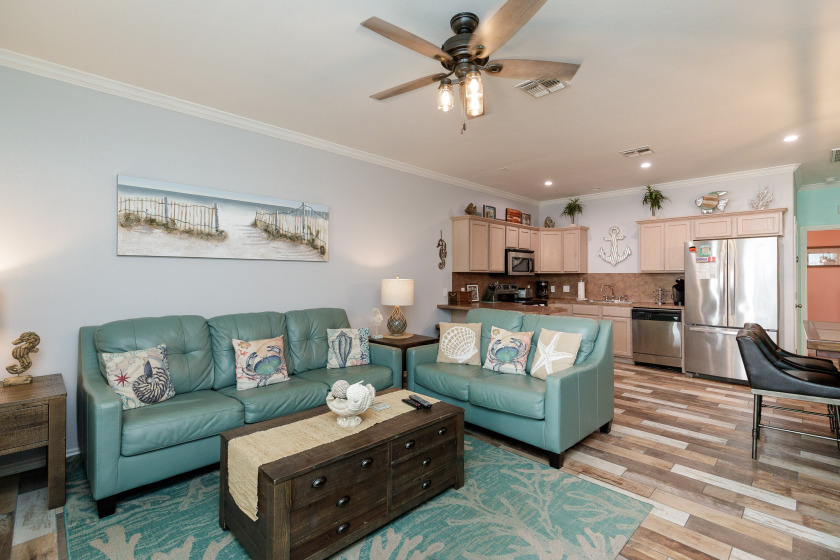 Corpus Christi Vacation Rental Beach Townhouse in TX #562149 ...