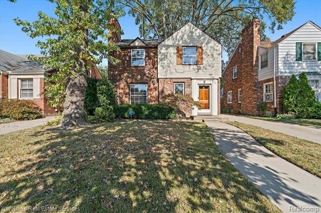 This charming Colonial is nestled just two blocks off Mack Ave - Beach Home for sale in Detroit, Michigan on Beachhouse.com