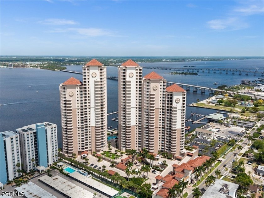Luxury downtown riverfront living awaits at High Point Place! - Beach Condo for sale in Fort Myers, Florida on Beachhouse.com