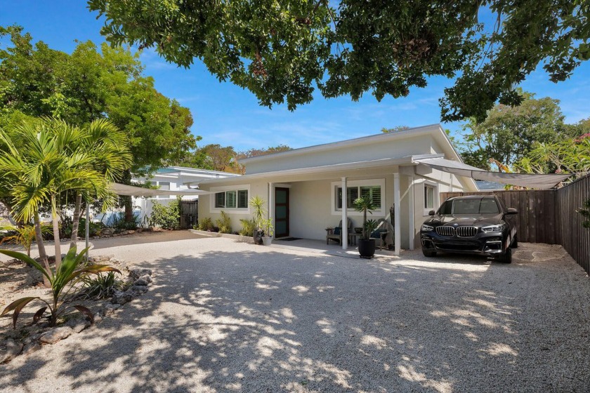 Beautifully Remodeled Concrete Home with Coastal Flair in - Beach Home for sale in Key Largo, Florida on Beachhouse.com