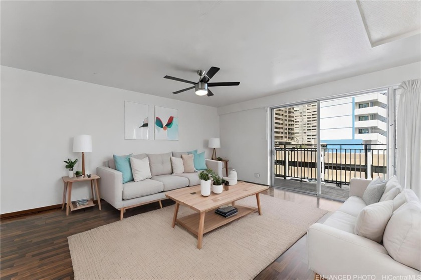 Discover your new home in Honolulu, where urban convenience - Beach Condo for sale in Honolulu, Hawaii on Beachhouse.com