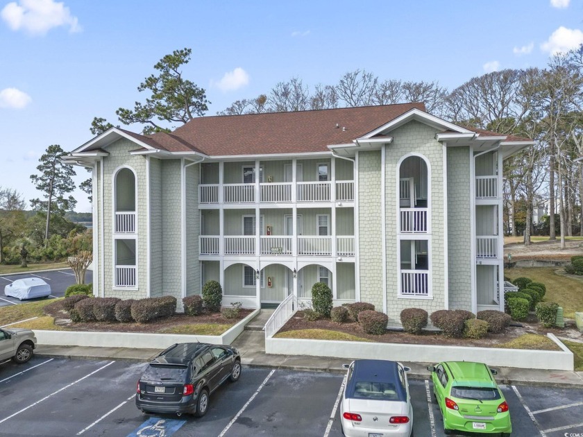 Welcome to this charming 2 bed and 2 bath third floor end unit - Beach Condo for sale in Little River, South Carolina on Beachhouse.com