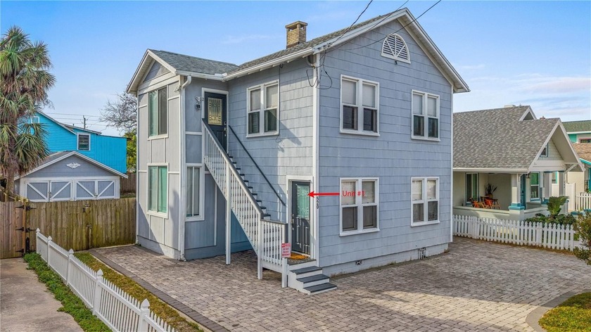 Charming duplex, steps from the World's Most Famous Beach! This - Beach Townhome/Townhouse for sale in Daytona Beach, Florida on Beachhouse.com