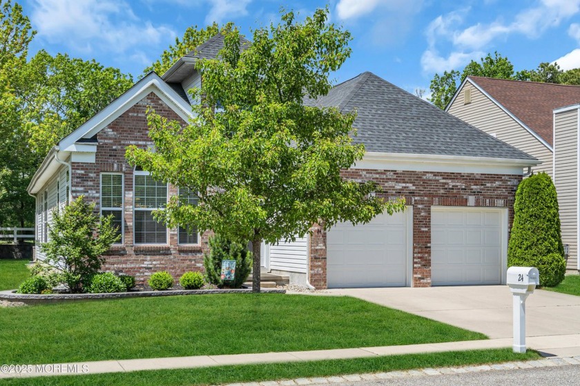 NEWER WARWICK I MODEL, BUILT 2015 W PRIVATE WOODED SIDE & - Beach Home for sale in Waretown, New Jersey on Beachhouse.com