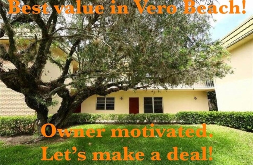 THIS IS IT! This new to market  1st FL, CORNER condo, quietly - Beach Condo for sale in Vero Beach, Florida on Beachhouse.com